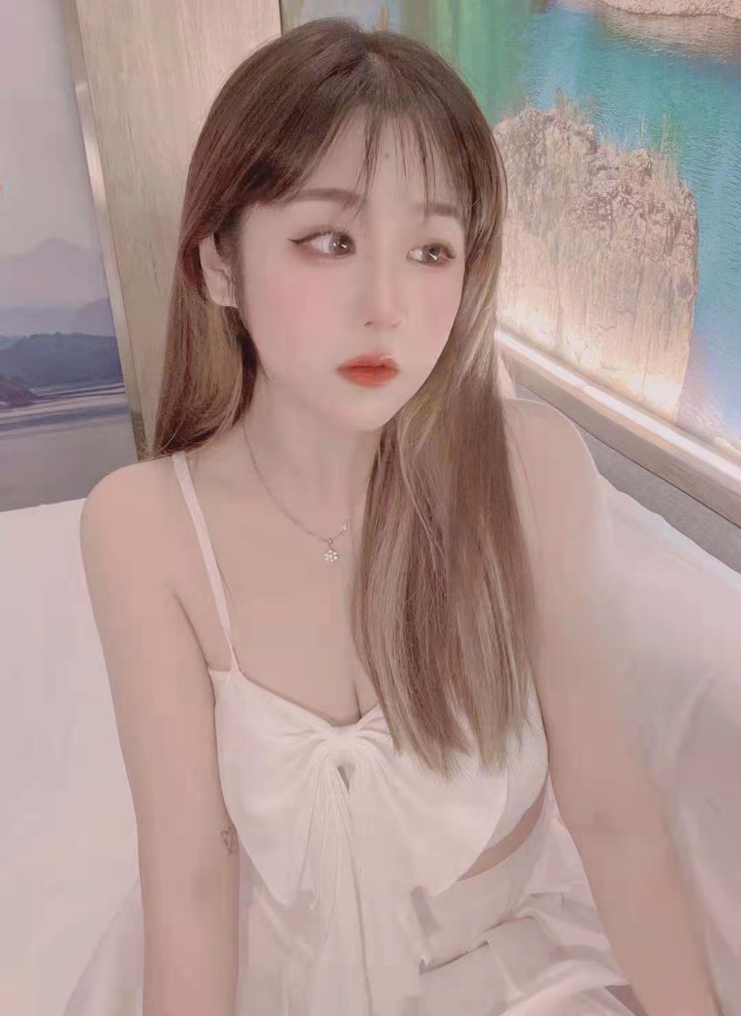 闵行新人小姐姐